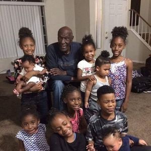 Meet your Posher, Sharon